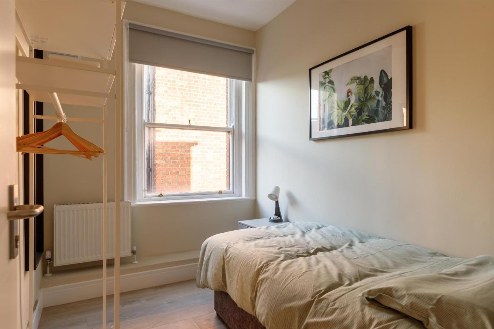 Dublin Castle Suites Bagian luar foto