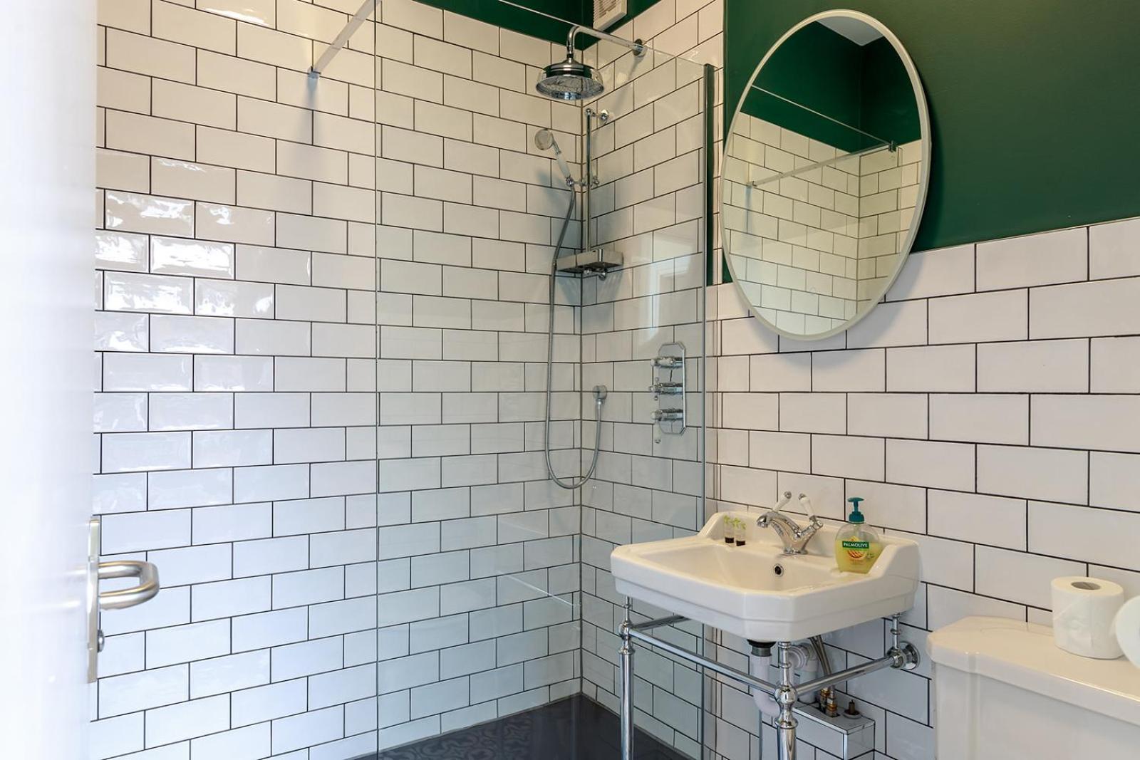 Dublin Castle Suites Bagian luar foto