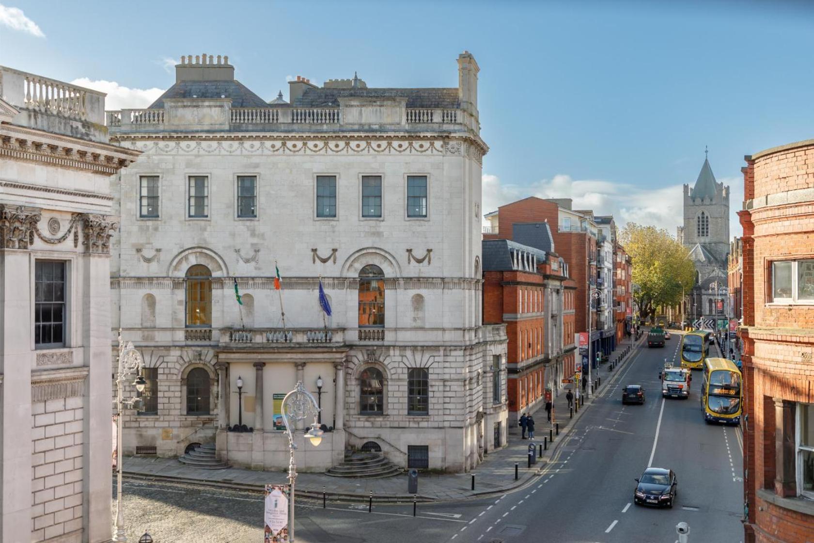 Dublin Castle Suites Bagian luar foto
